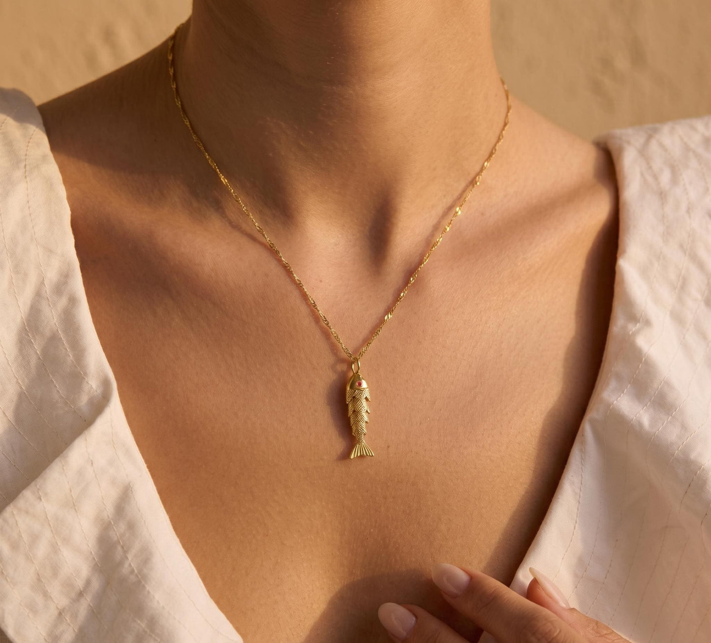 Fish Necklace Gold • Summer Beach Necklace Women • Articulated Fish Pendant • Ocean Jewelry Vacation Gift • Birthday Gift for Her
