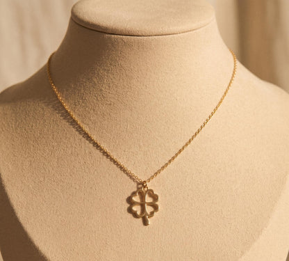 Four Leaf Clover Necklace Gold • Lucky Necklace Women Summer • Open Clover Pendant Necklace • Good Luck Jewelry Gift •Birthday Gift for Her