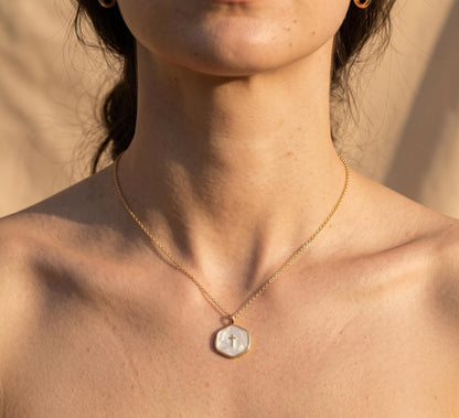 Cross Necklace Gold • Mother of Pearl Cross Pendant • Summer Faith Necklace Women • Dainty Religious Jewelry Gift • Birthday Gift for Her
