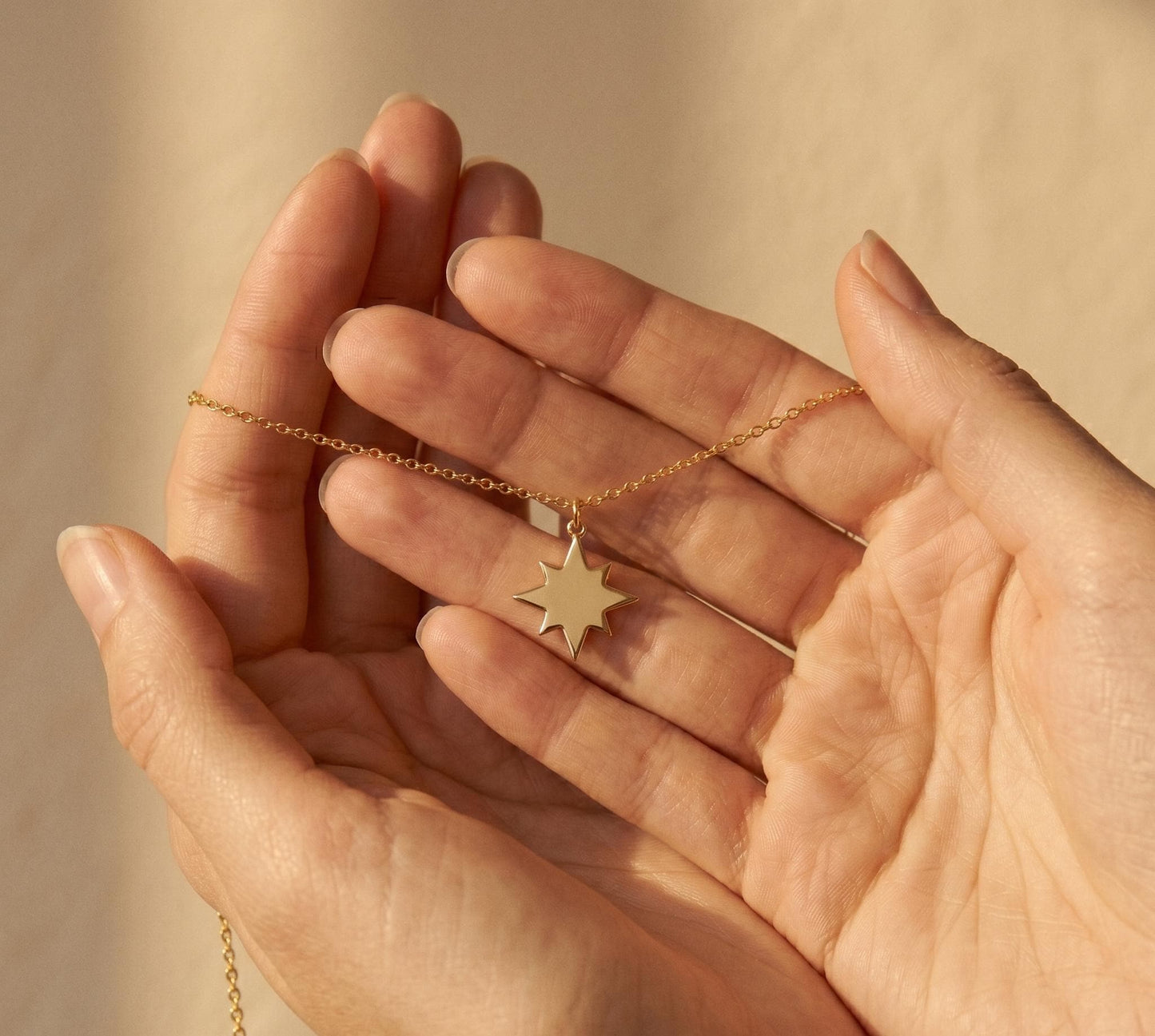 Starburst Necklace Gold • Summer Eight Point Star Pendant • Dainty Star Necklace Women • Celestial Sunburst Jewelry • Birthday Gift for Her